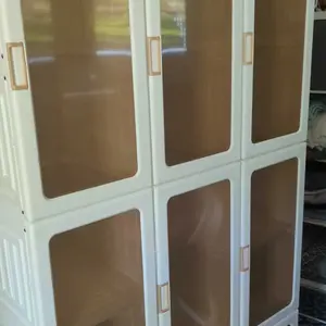 Foto de reseña verificada del clóset plegable con puertas transparentes
